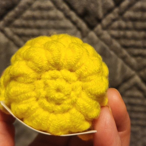 Positive Pineapple Small Crochet Plush Toy Yellow and Green Encourage Loved Ones - Picture 4 of 7